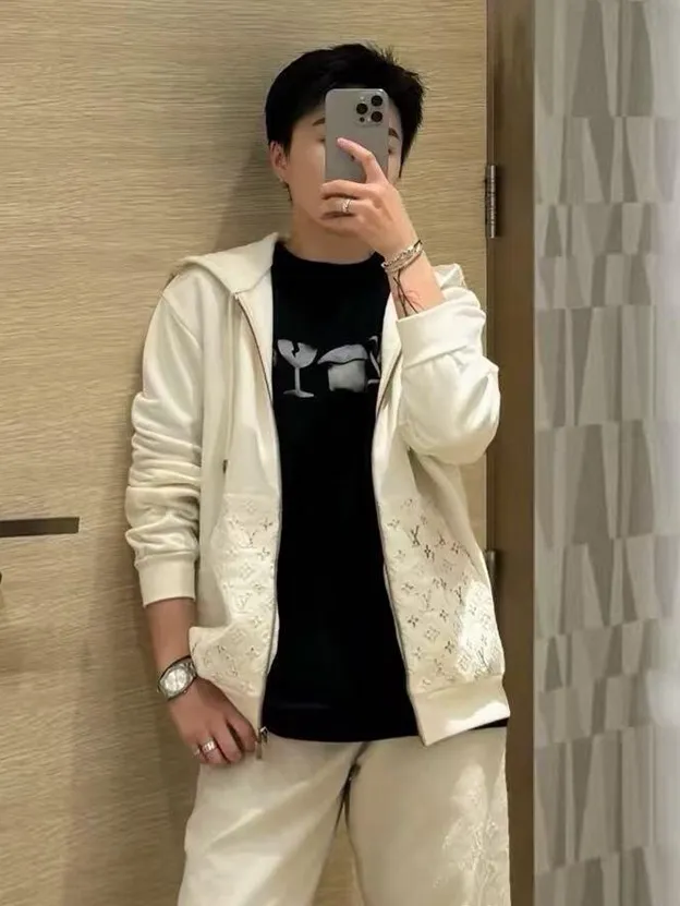 Louis Vuitton/Louis Vuitton reflective 3D embossed hooded sweatshirt jacket